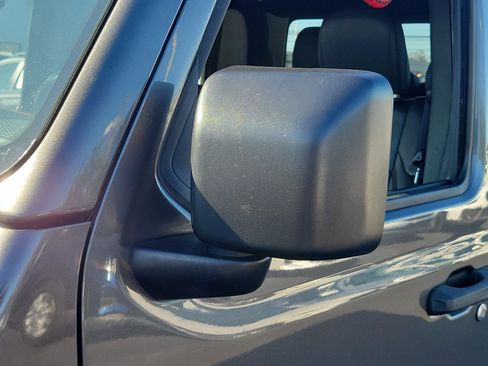 Used 2022 Jeep Gladiator Rubicon w/ Cold Weather Group image 11