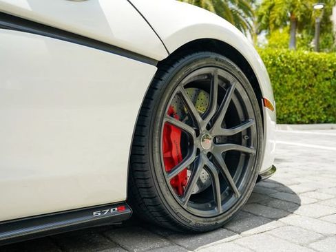 Used 2017 McLaren 570S Coupe RWD image 62