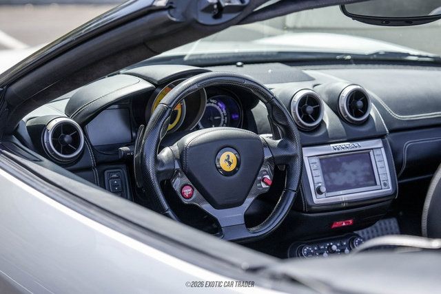 Used 2012 Ferrari California RWD image 64