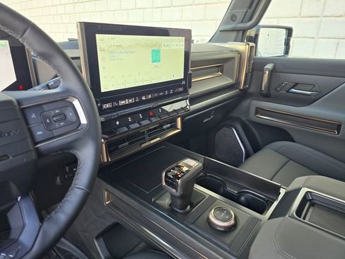 Used 2024 GMC Hummer EV 3X w/ Extreme Off-Road Package image 21