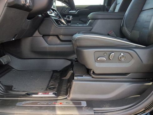 New 2026 GMC Sierra 1500 AT4X AWD/4WD image 10