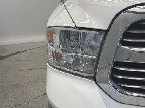 Used 2019 RAM 1500 Big Horn AWD/4WD image 14