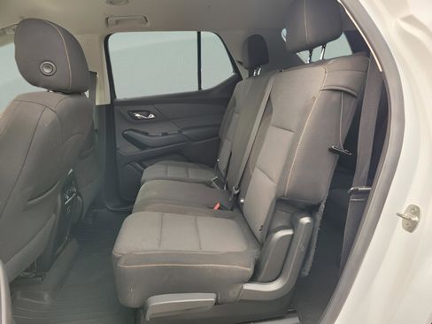 Used 2019 Chevrolet Traverse LT image 22
