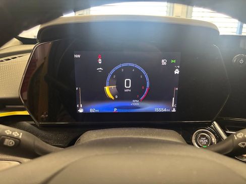 Used 2025 Chevrolet Trax ACTIV w/ Driver Confidence Package FWD image 3