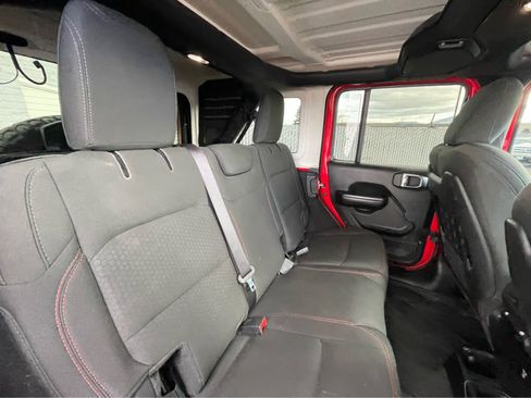 Used 2020 Jeep Wrangler Unlimited Rubicon w/ Cold Weather Group image 25