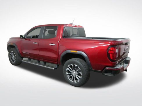 Used 2023 GMC Canyon Denali AWD/4WD image 7