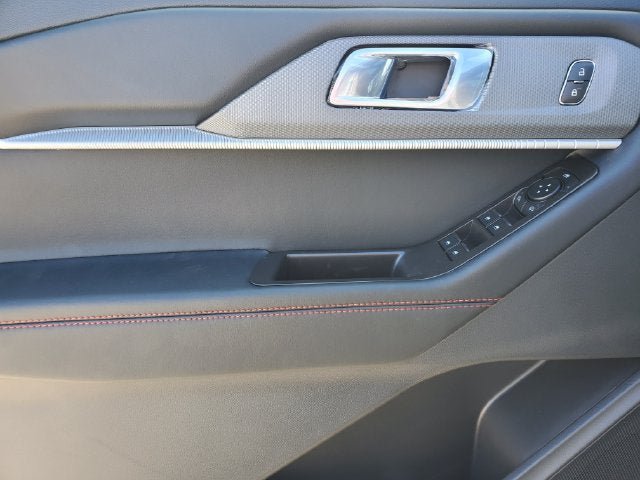 New 2027 Ford Explorer ST-Line AWD/4WD image 20