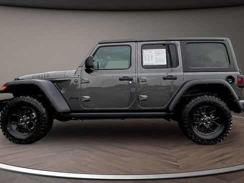 Used 2025 Jeep Wrangler Unlimited Sport AWD/4WD image 7