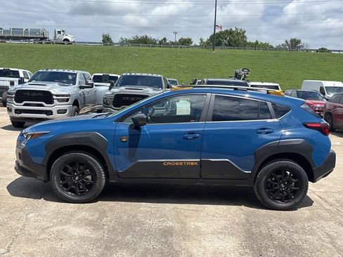Used 2024 Subaru Crosstrek 2.5i Wilderness AWD/4WD image 9