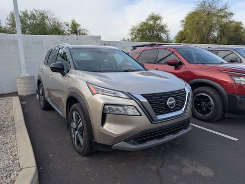 Used 2021 Nissan Rogue SL image 4