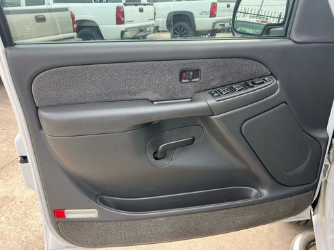 Used 2003 GMC Sierra 1500 SLE image 24