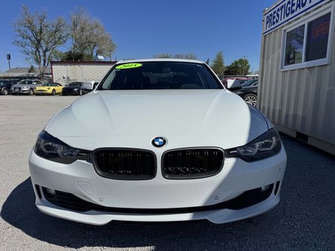 Used 2015 BMW 320i xDrive Sedan AWD/4WD image 2