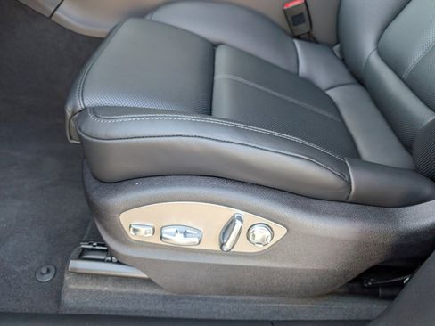 New 2026 Porsche Macan S image 24