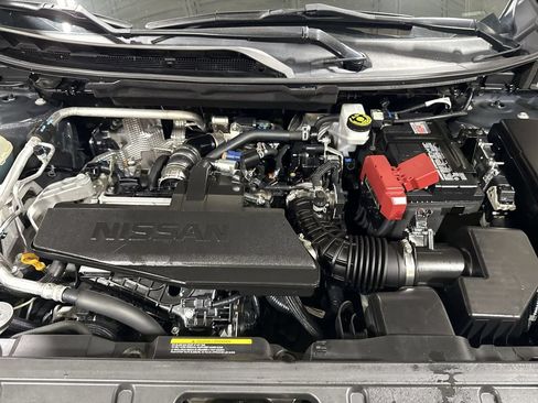Used 2024 Nissan Rogue S FWD image 24