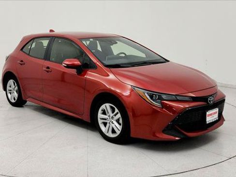 Certified 2020 Toyota Corolla SE w/ SE Preferred Package FWD image 1