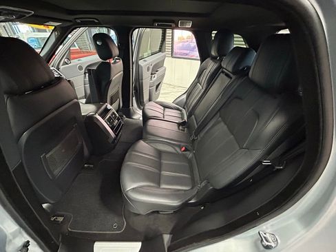 Used 2014 Land Rover Range Rover Sport HSE image 49