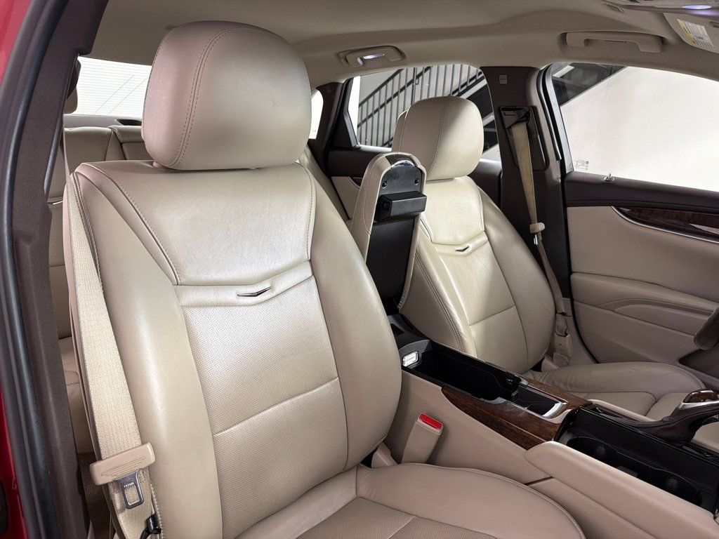 Used 2014 Cadillac XTS Luxury FWD image 24