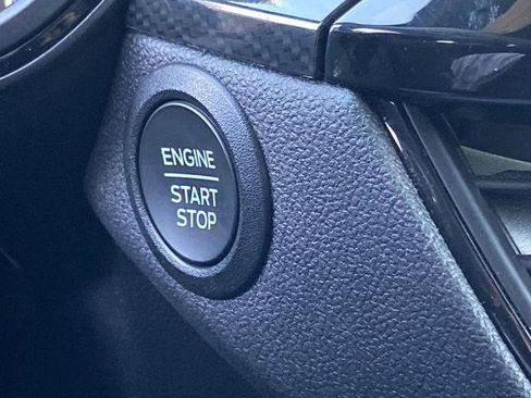 Used 2025 Ford Escape ST-Line image 12