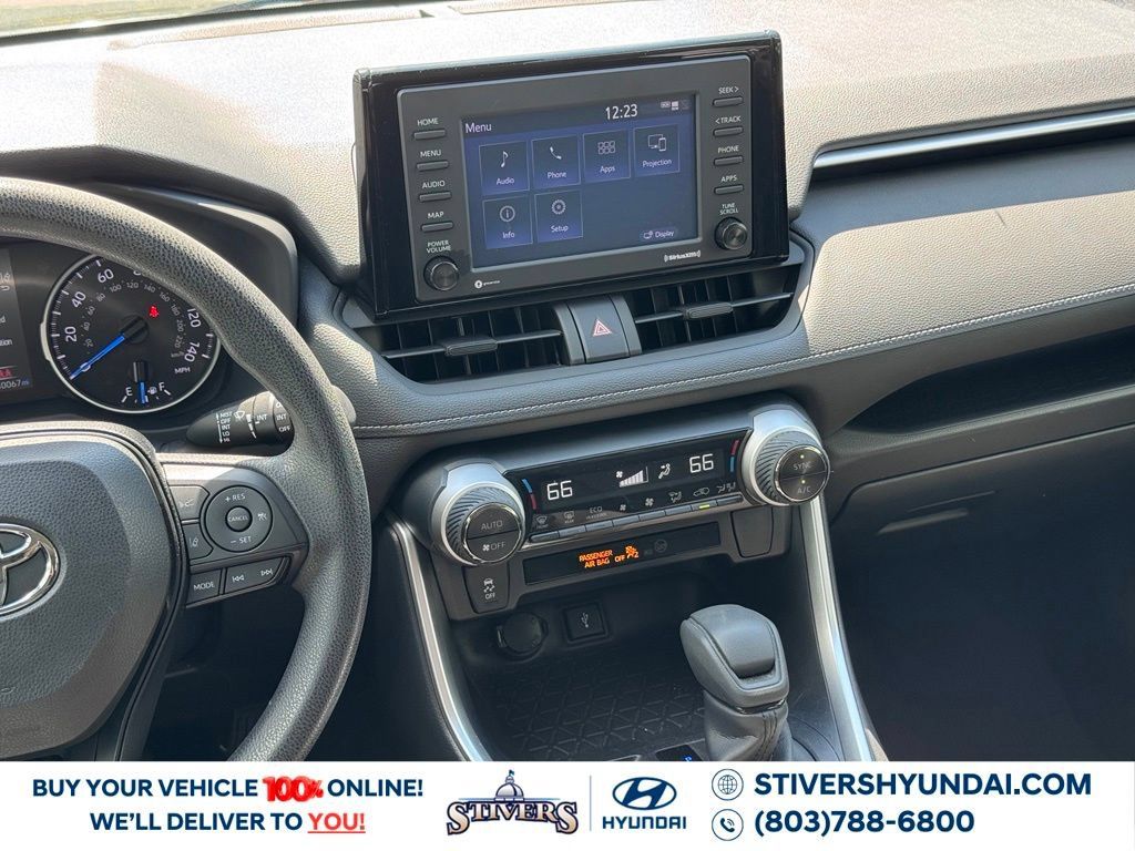 Used 2021 Toyota RAV4 XLE w/ Convenience Package AWD/4WD image 28