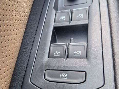 New 2026 Volkswagen Atlas Cross Sport SE image 20