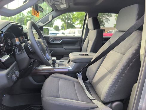 New 2026 Chevrolet Silverado 1500 LT AWD/4WD image 16