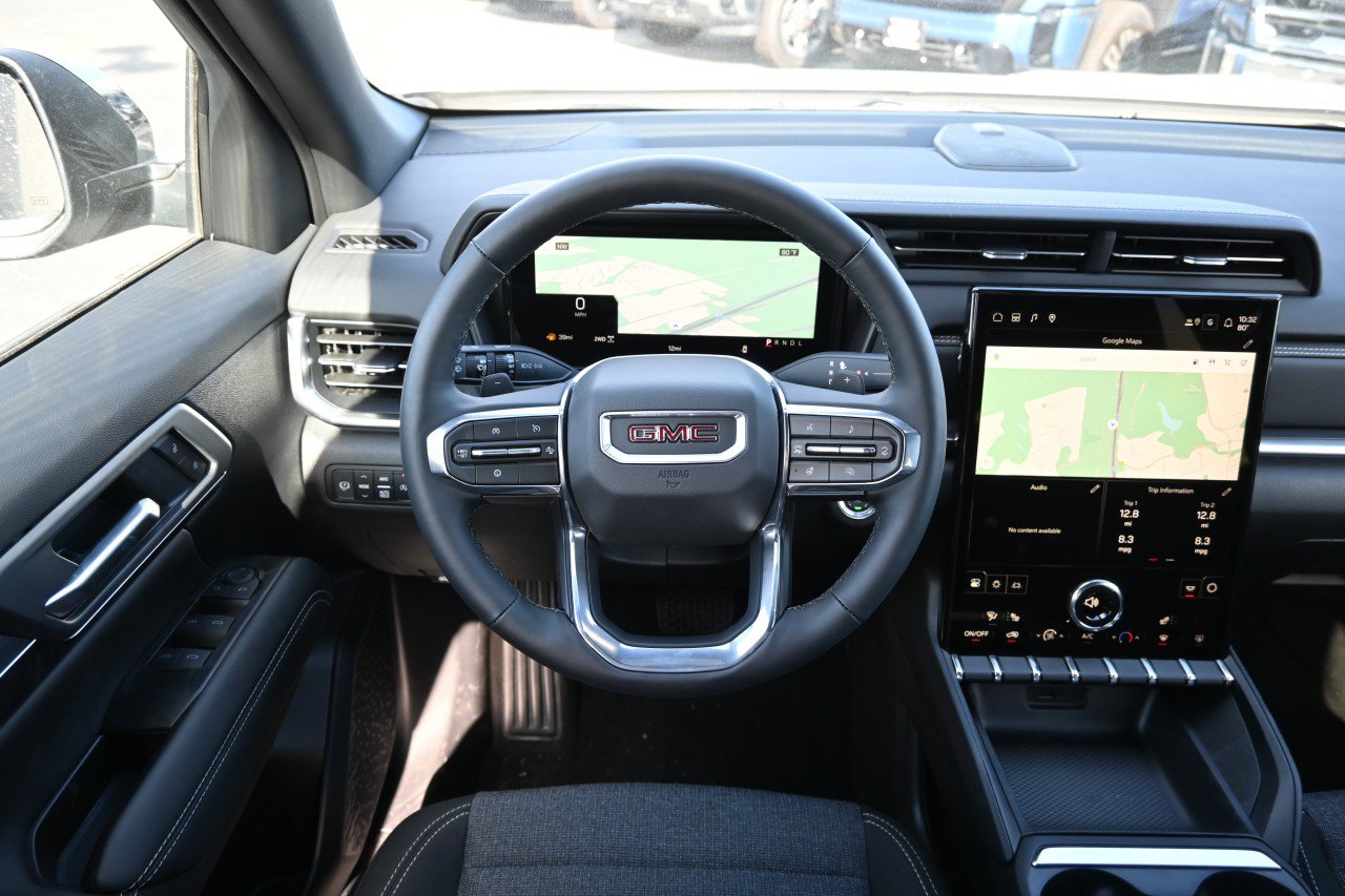 New 2027 GMC Terrain Elevation AWD/4WD image 9