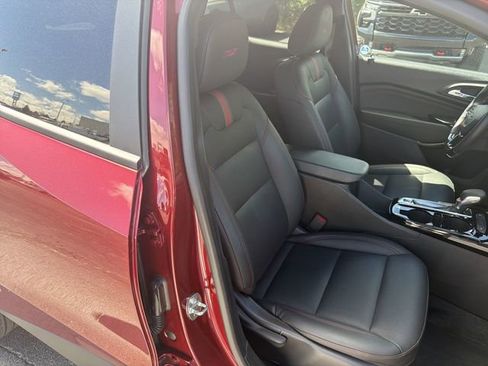 Certified 2024 Chevrolet Trax RS w/ Sunroof Package FWD image 18