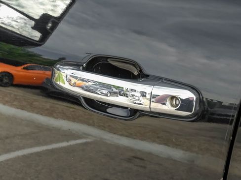 Used 2023 GMC Sierra 2500 Denali w/ Denali Ultimate Package image 48