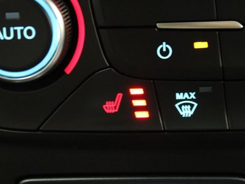 Certified 2017 Ford Escape SE w/ Equipment Group 201A AWD/4WD image 2