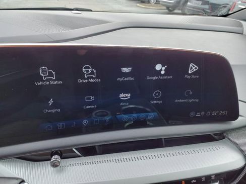 New 2025 Cadillac Optiq Sport 1 image 30