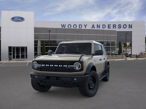 New 2026 Ford Bronco Outer Banks AWD/4WD image 2