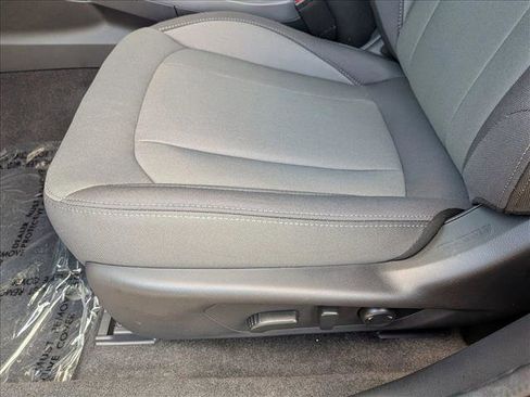 New 2026 Subaru Crosstrek 2.0i Premium AWD/4WD image 4