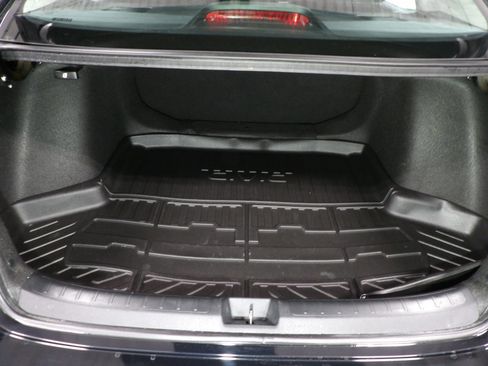 Used 2025 Honda Civic LX image 9