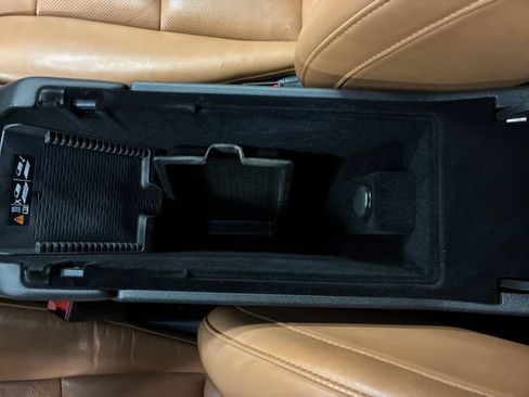 Used 2022 Cadillac XT4 Premium Luxury w/ Technology Package AWD/4WD image 26