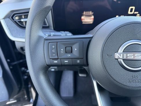 New 2026 Nissan Kicks S image 16