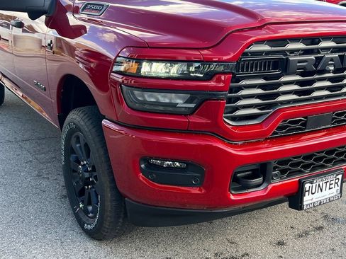 New 2026 RAM 3500 Big Horn AWD/4WD image 8