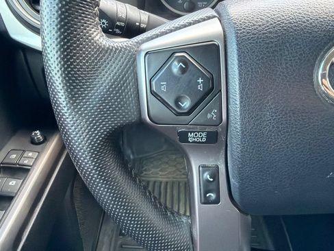 Used 2023 Toyota Tacoma SR5 w/ Technology Package AWD/4WD image 25
