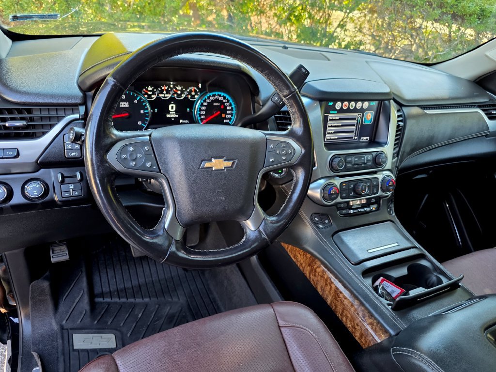 Used 2019 Chevrolet Tahoe Premier w/ Premier Plus Edition AWD/4WD image 15