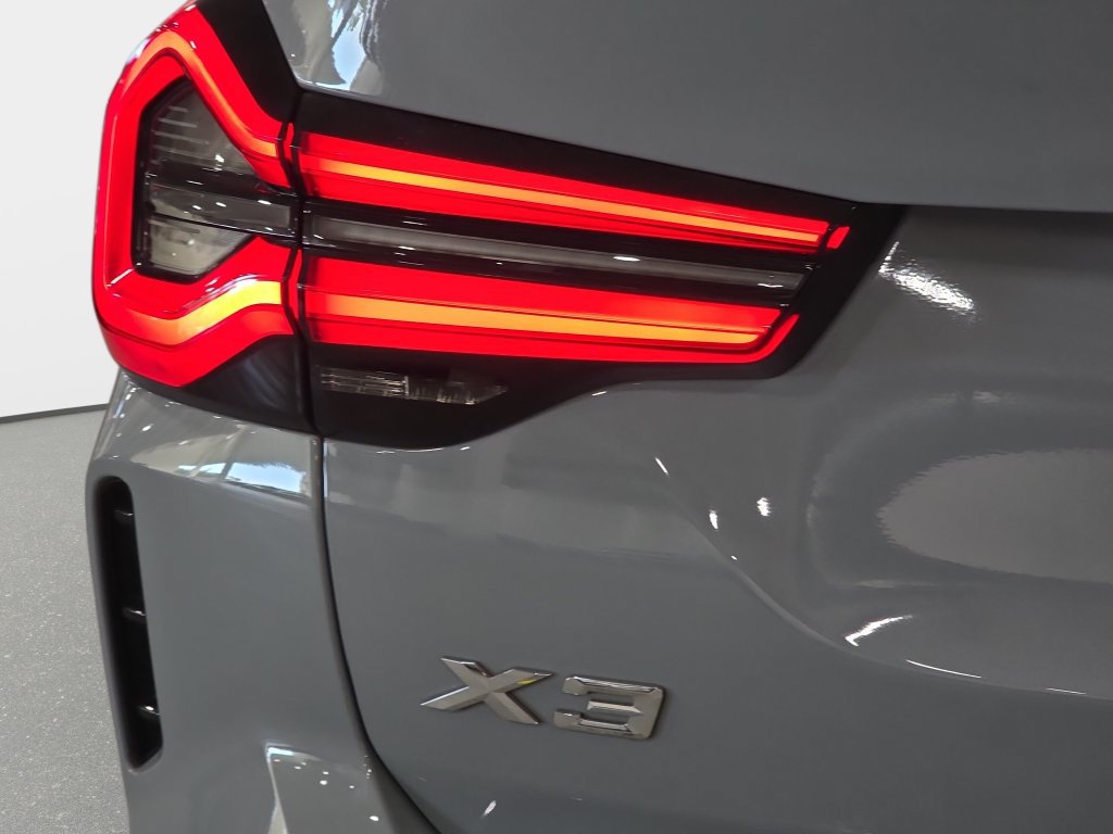 Certified 2024 BMW X3 sDrive30i w/ M Sport Package RWD image 22