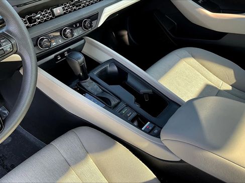 Used 2023 Honda Accord LX image 16