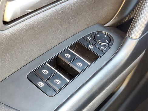 Used 2025 MAZDA CX-50 AWD 2.5 Turbo w/ Weather Package image 18