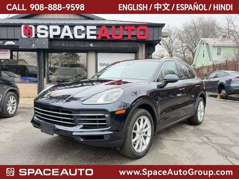 Used 2019 Porsche Cayenne image 1