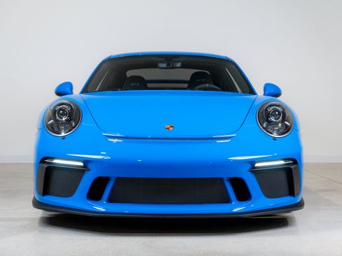 Used 2018 Porsche 911 GT3 RWD image 12