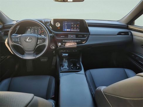 Used 2024 Lexus ES 350 w/ Premium Package image 12