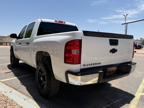 Used 2011 Chevrolet Silverado 1500 LS RWD image 6