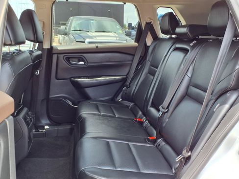 Used 2023 Nissan Rogue SV w/ SV Premium Package FWD image 21