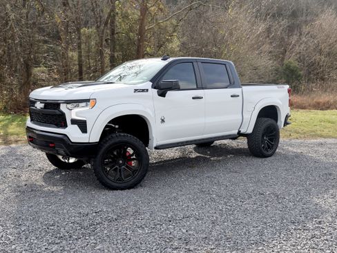 New 2025 Chevrolet Silverado 1500 LT Trail Boss w/ Convenience Package II image 5