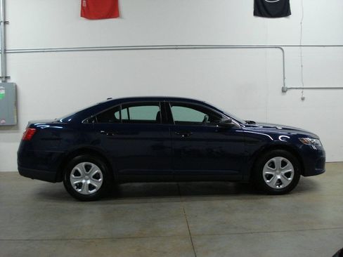 Used 2015 Ford Taurus Police Interceptor AWD w/ Ready For The Road Package image 2