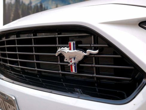 Used 2020 Ford Mustang Coupe w/ 2.3L High Performance Package image 40