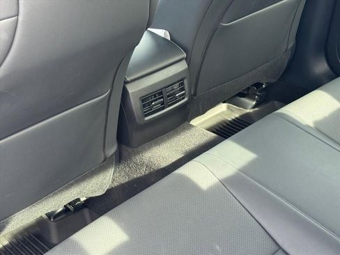 Used 2021 Lexus IS 350 F Sport w/ Dynamic Handling Package image 15